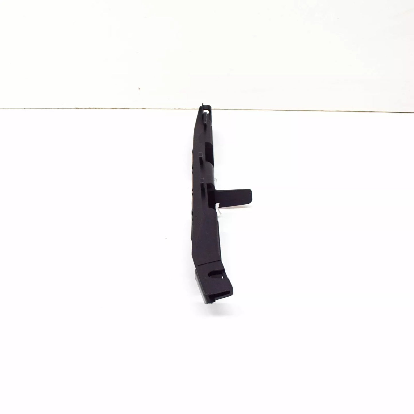 NEW BMW 7 E65 E66 E67 FRONT LEFT BUMPER BRACKET 51117135575 ORIGINAL