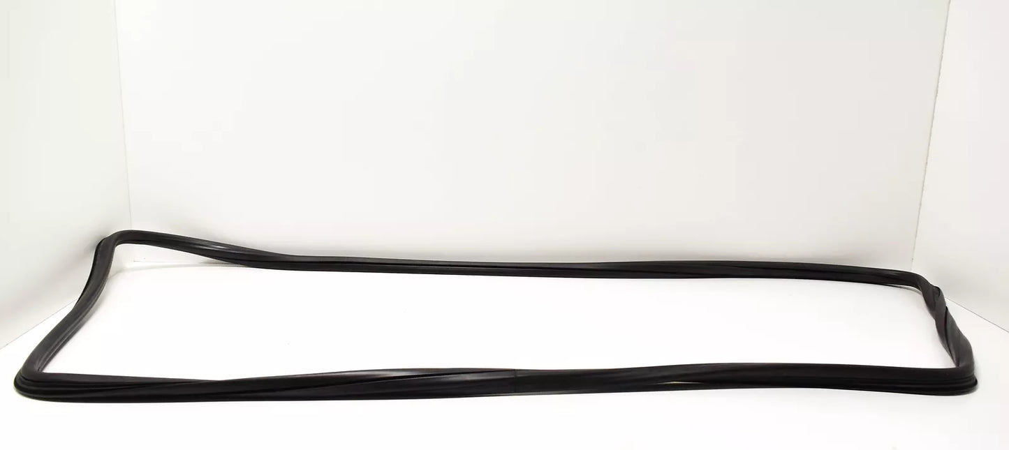 NEW BMW 1502 REAR WINDOW GLASS SEAL 51317440154 7440154 ORIGINAL