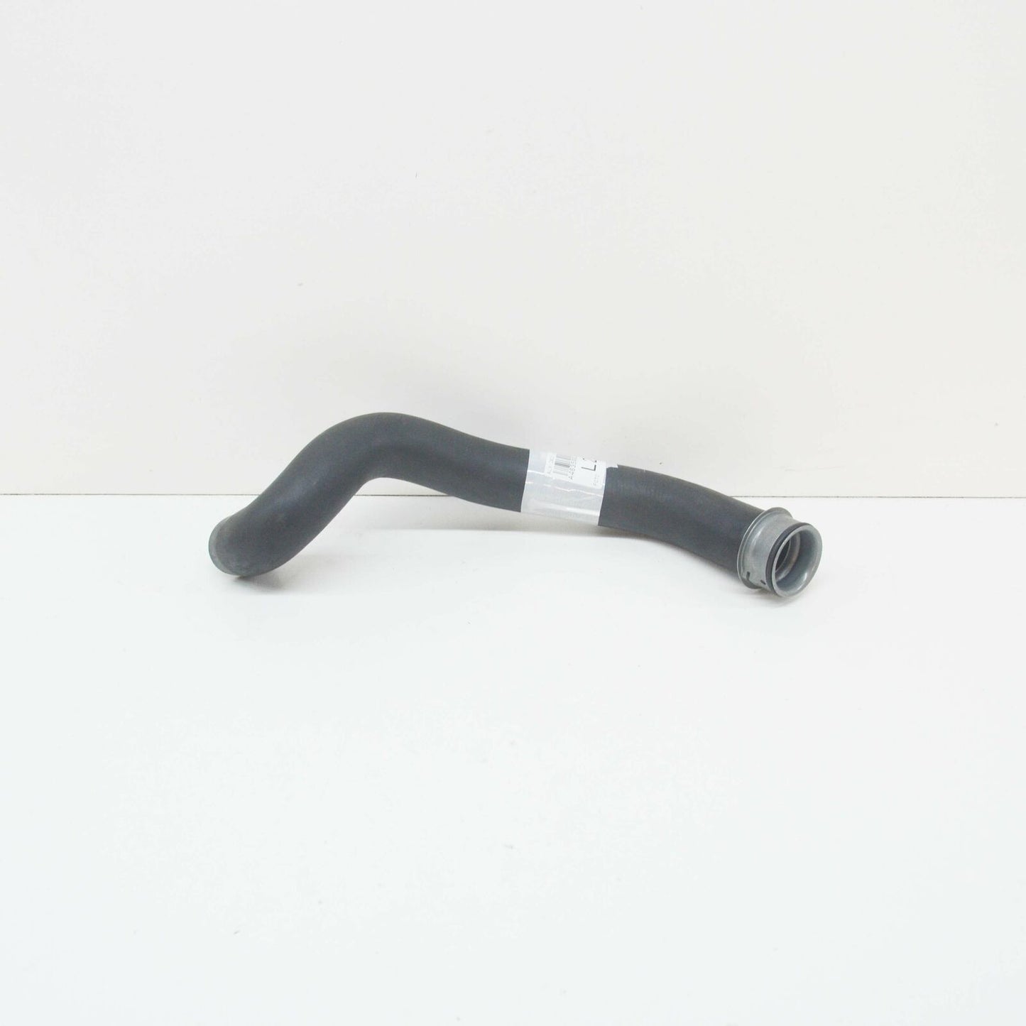 NEW MERCEDES-BENZ G W463 RADIATOR TO ENGINE COOLANT HOSE A4635002275 ORIGINAL