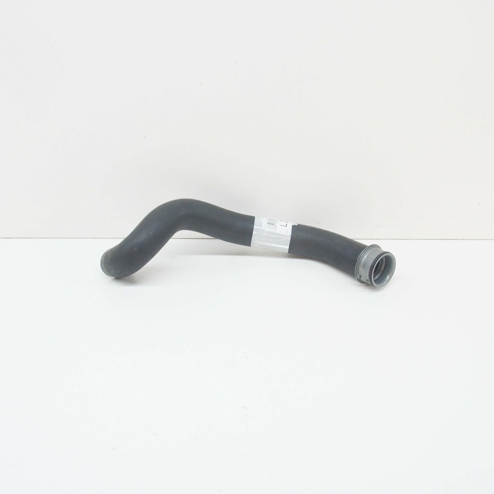 NEW MERCEDES-BENZ G W463 RADIATOR TO ENGINE COOLANT HOSE A4635002275 ORIGINAL