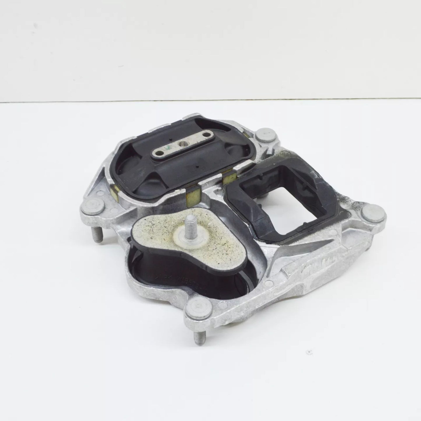 NEW AUDI A7 SPORTBACK 4G AUTOMATIC TRANSMISSION MOUNT 4M0399153AE ORIGINAL
