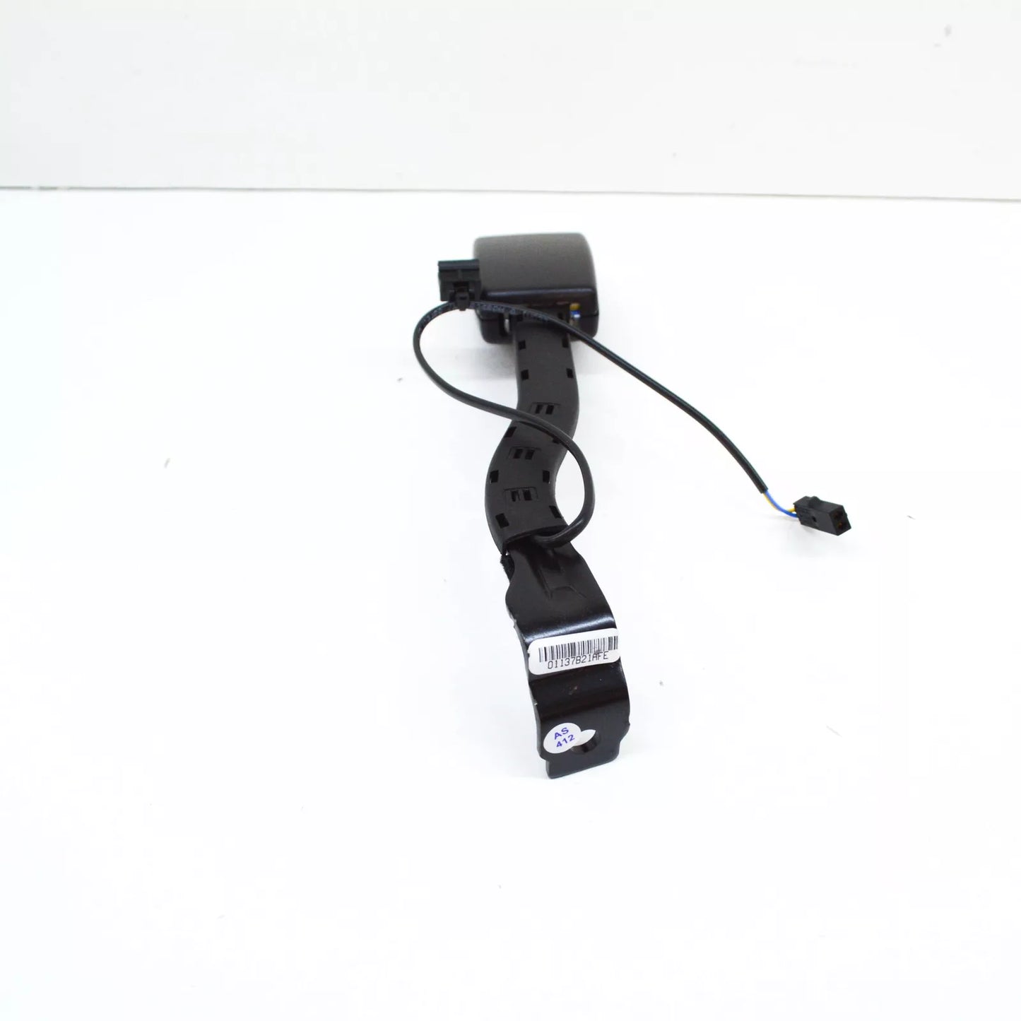 NEW VOLKSWAGEN GOLF 1K MK5 FRONT LEFT SEAT BUCKLE 1K4857755EQVZ