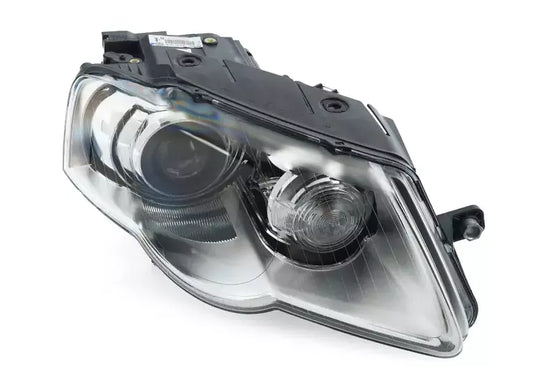 NEW VOLKSWAGEN PASSAT B6 FRONT RIGHT HEADLIGHT LHD USA 3C0941754M ORIGINAL