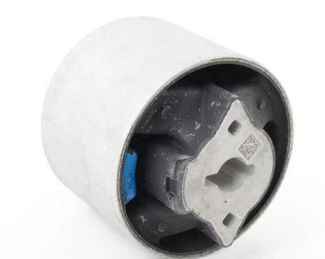 NEW AUDI A4 B9 REAR AXLE DIFFERENTIAL BONDED RUBBER BUSH 8W0599381B ORIGINAL