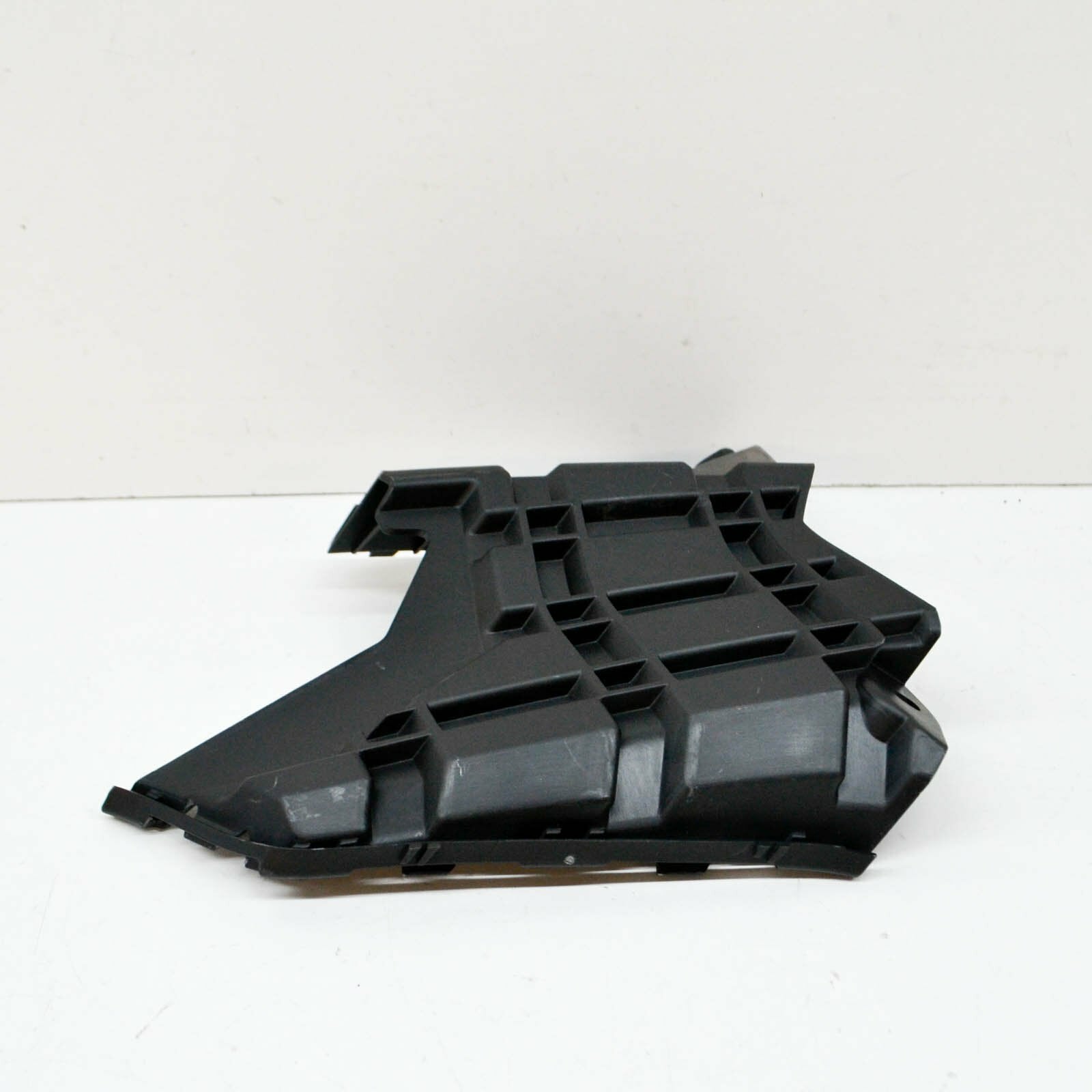 NEW AUDI Q3 F3 S-LINE FRONT BUMPER LEFT GRILLE BRACKET 83A807095A ORIGINAL