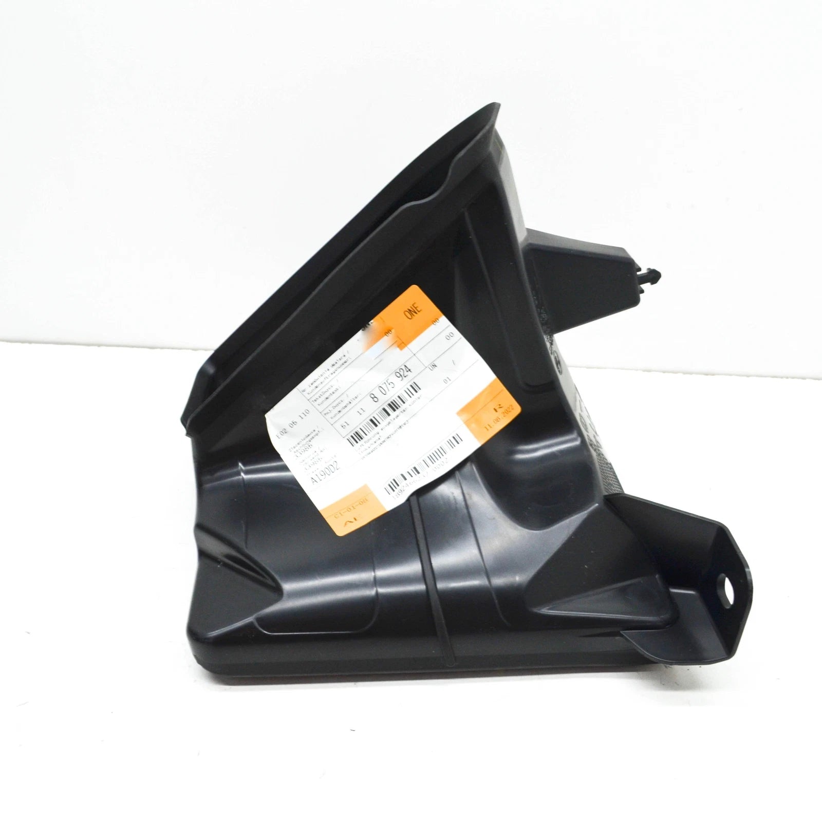 NEW BMW X1 F48 FRONT LEFT RADIATOR AIR DUCT 8075924 51118075924 ORIGINAL