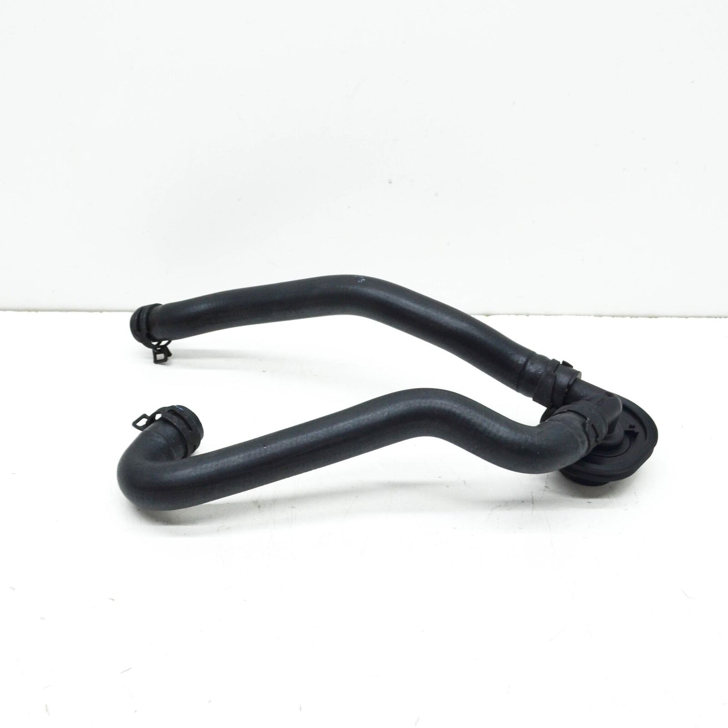 NEW MERCEDES-BENZ S COUPE C217 HVAC HEATER HOSE LHD A2228303596 ORIGINAL