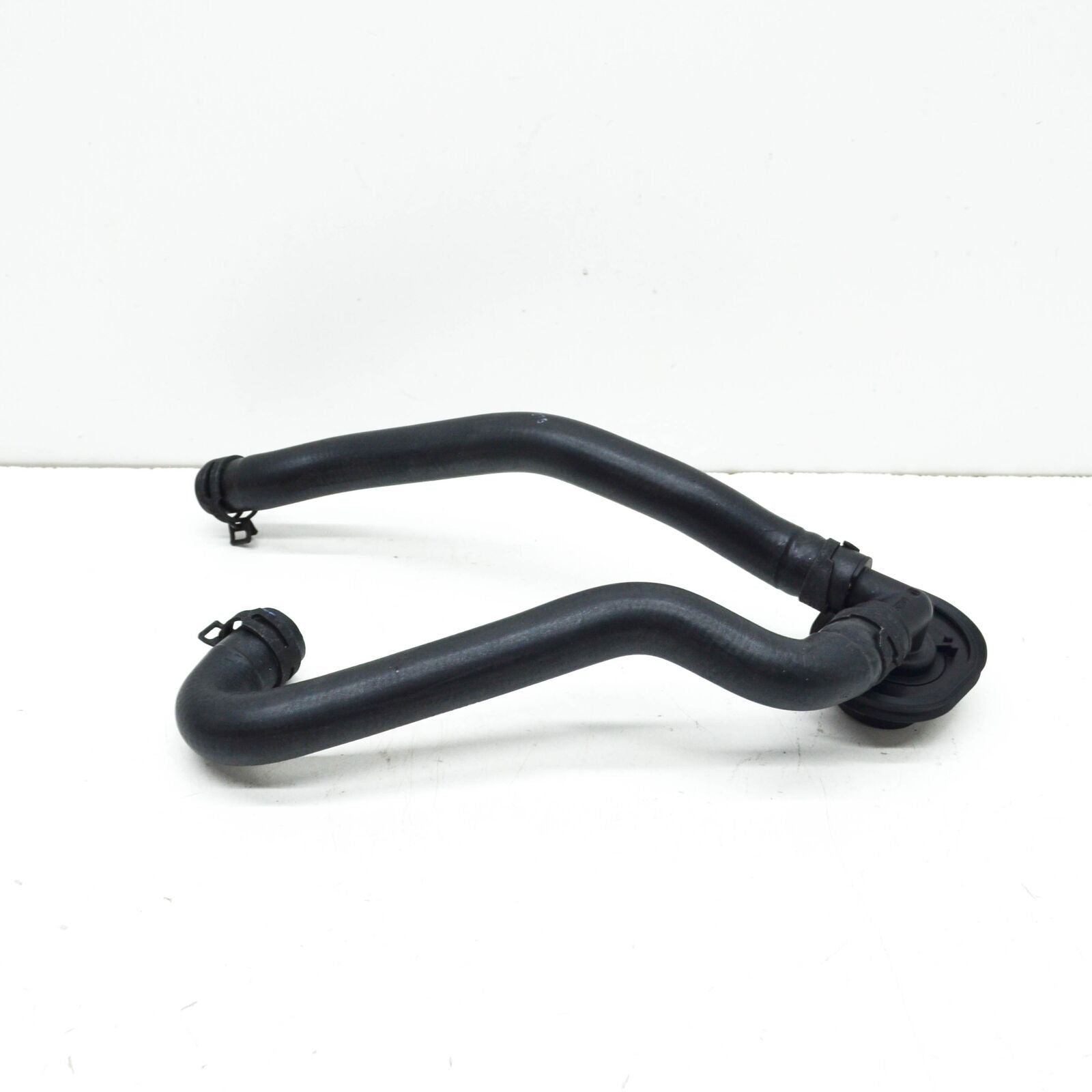 NEW MERCEDES-BENZ S COUPE C217 HVAC HEATER HOSE LHD A2228303596 ORIGINAL