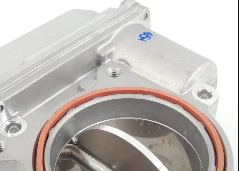 NEW AUDI A4 B8 ENGINE THROTTLE VALVE 4E0145950J ORIGINAL