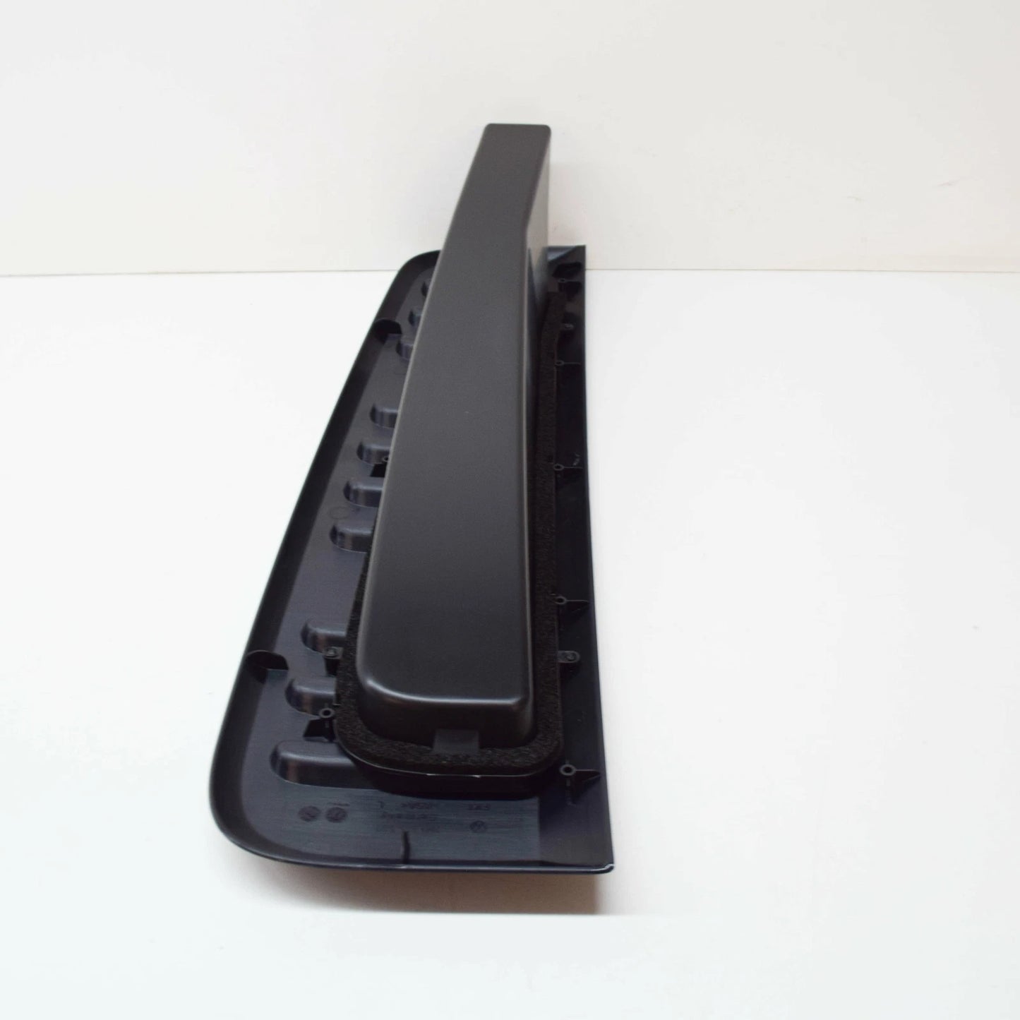 NEW VW TRANSPORTER T5 REAR LEFT BODY VENT GRILLE TRIM 7H18155019B9 ORIGINAL