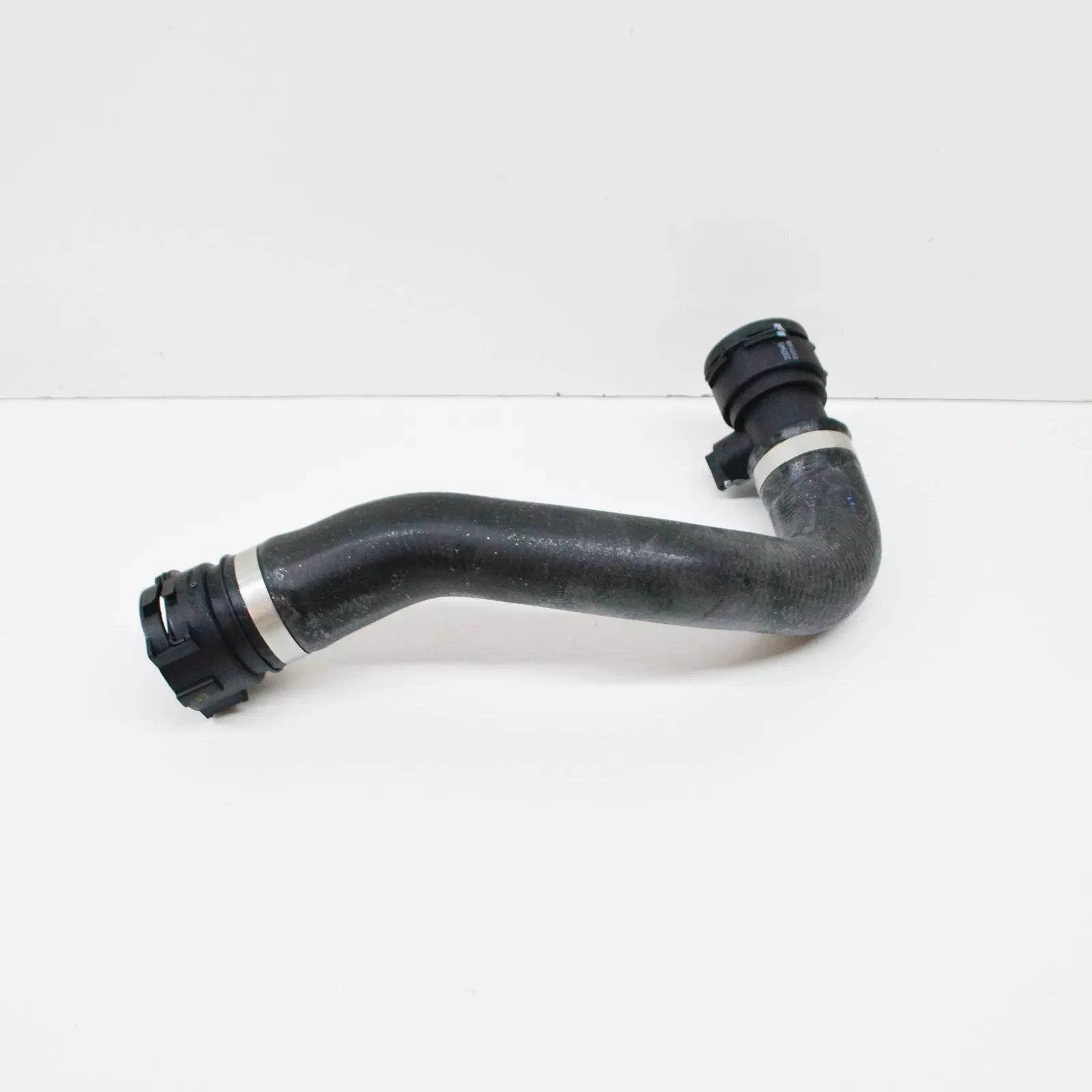 NEW AUDI A6 C6 RADIATOR LOWER COOLANT HOSE 4F0121055F