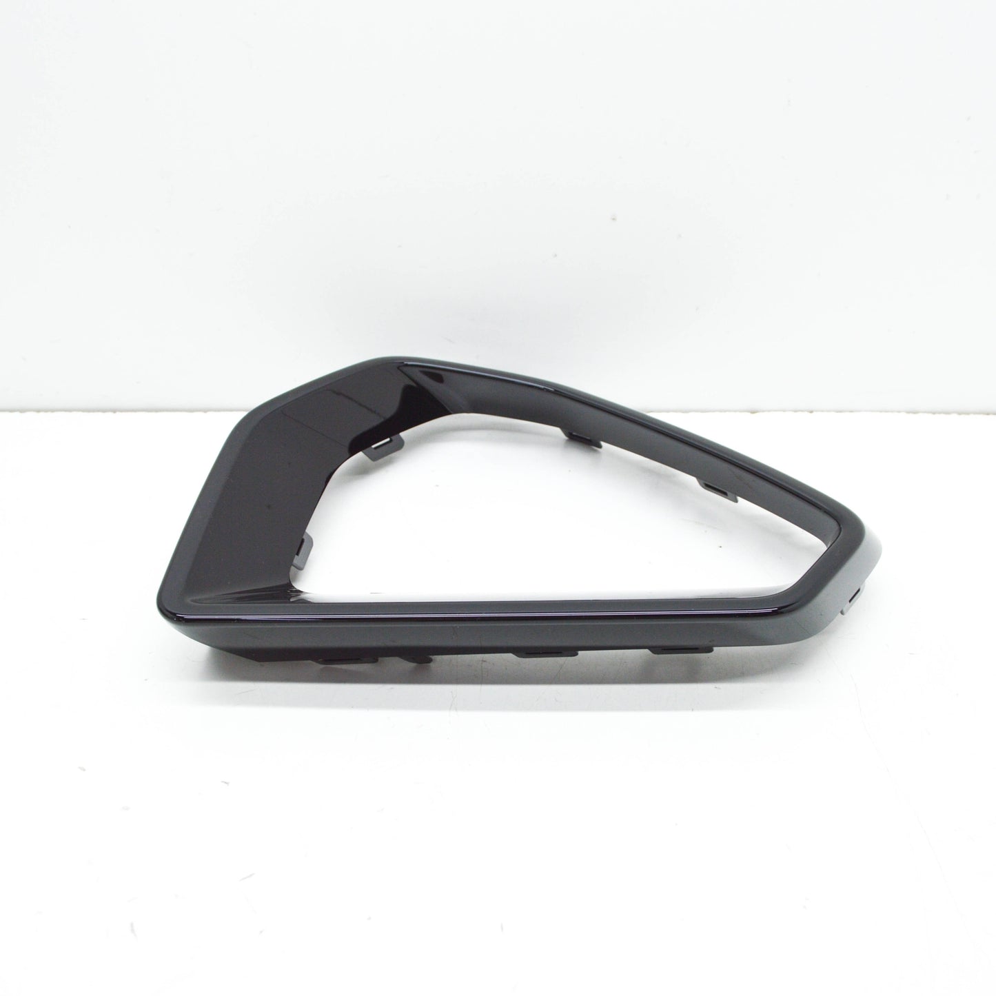 NEW AUDI Q3 F3 FRONT BUMPER RIGHT TRIM 83A853054AT94 ORIGINAL