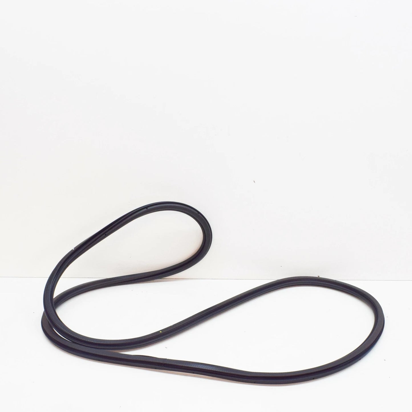 NEW AUDI Q7 4L FRONT LEFT INNER DOOR SEAL 4L0831721A