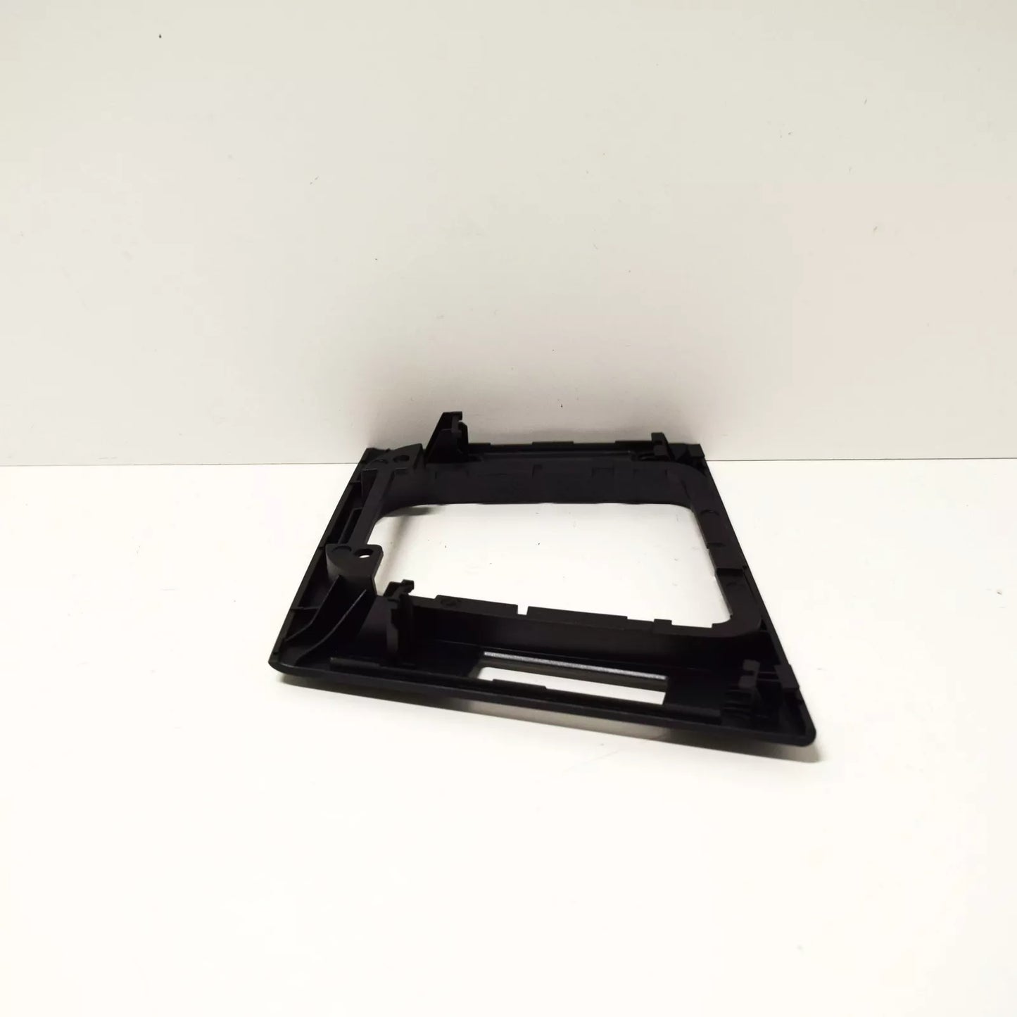 NEW BMW 3 E46 CENTER CONSOLE GEARSTICK SURROUND TRIM 51167904341 LHD ORIGINAL