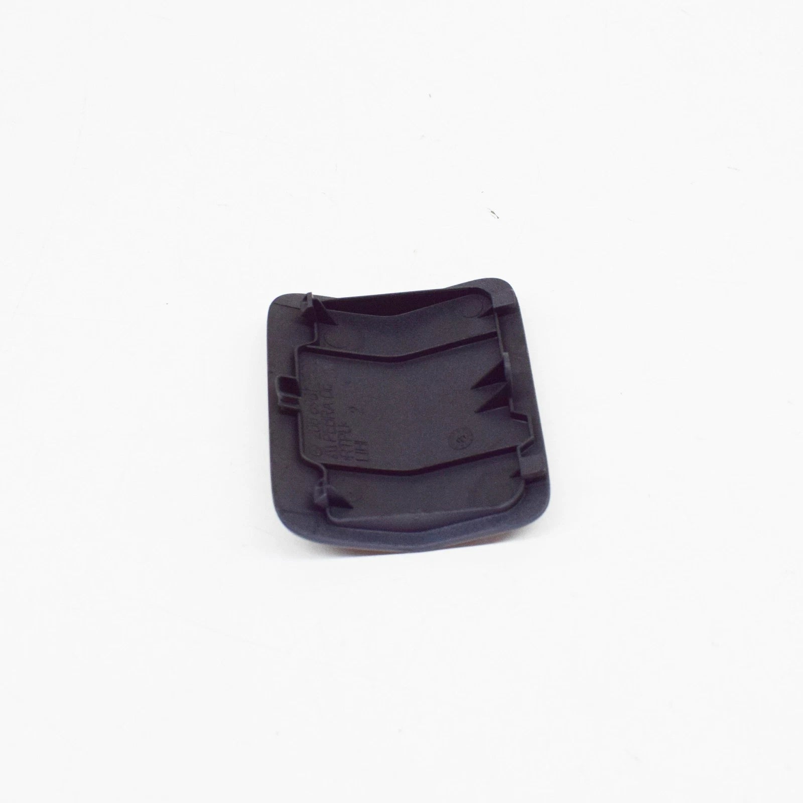 NEW MB CLK C208 REAR LEFT SIDE SKIRT JACK POINT COVER A20869839309999