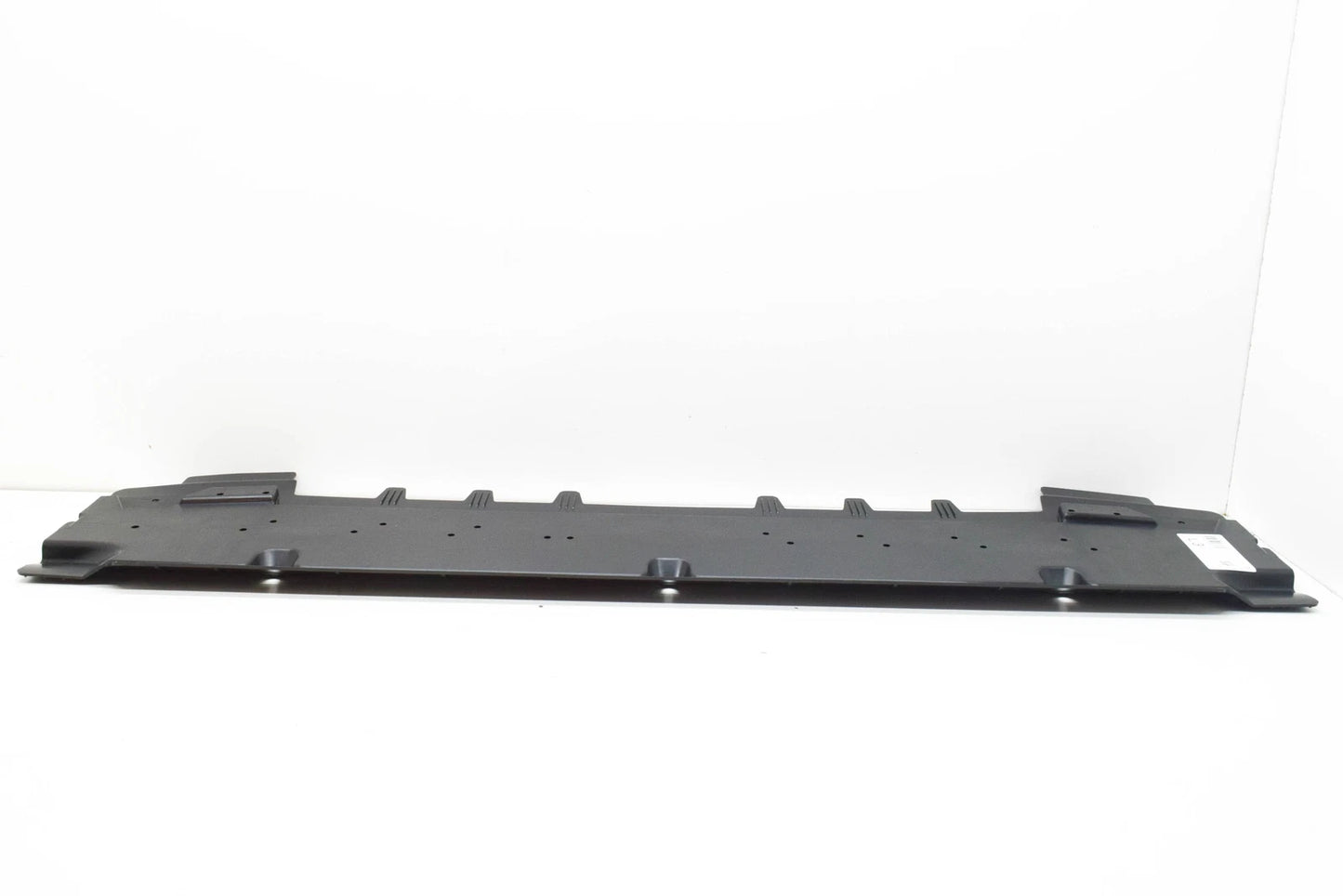 NEW AUDI Q3 F3 SPORTBACK FRONT LOWER BUMPER SPLASH SHIELD 83A807611