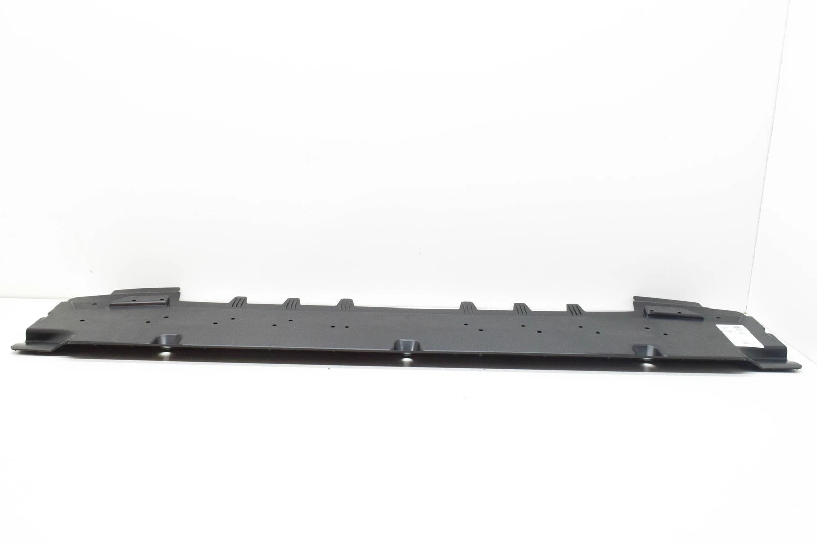 NEW AUDI Q3 F3 SPORTBACK FRONT LOWER BUMPER SPLASH SHIELD 83A807611