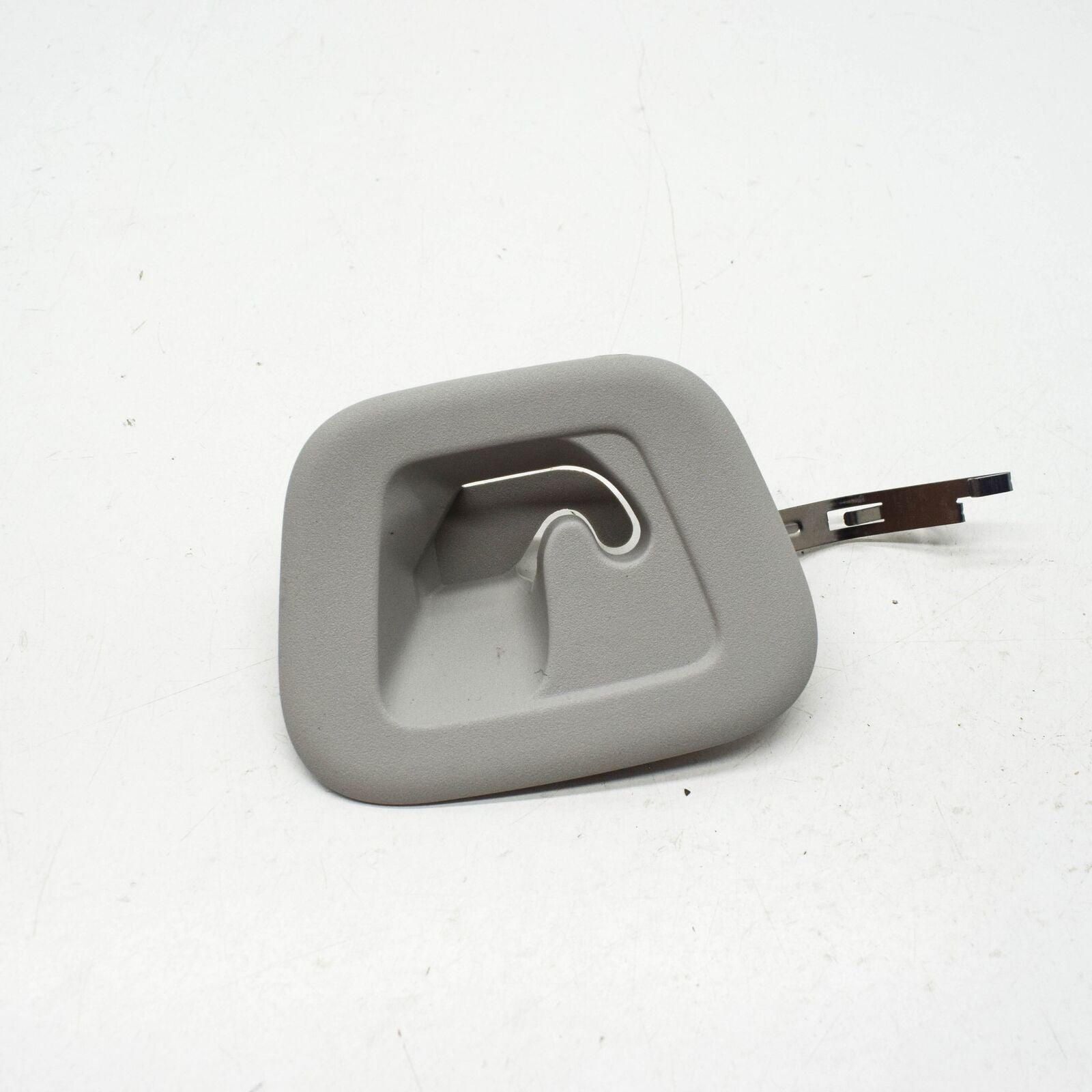 NEW MERCEDES BENZ C C205 REAR SEAT FRONT LEFT TRIM RING A20569161007H52 ORIGINAL