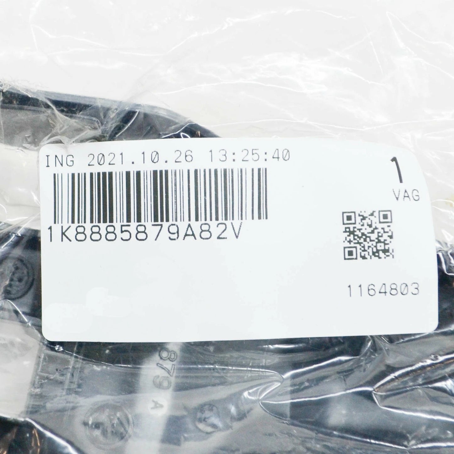 NEW VOLKSWAGEN BEETLE A5 REAR CENTER SEAT COVER TRIM 1K8885879A82V