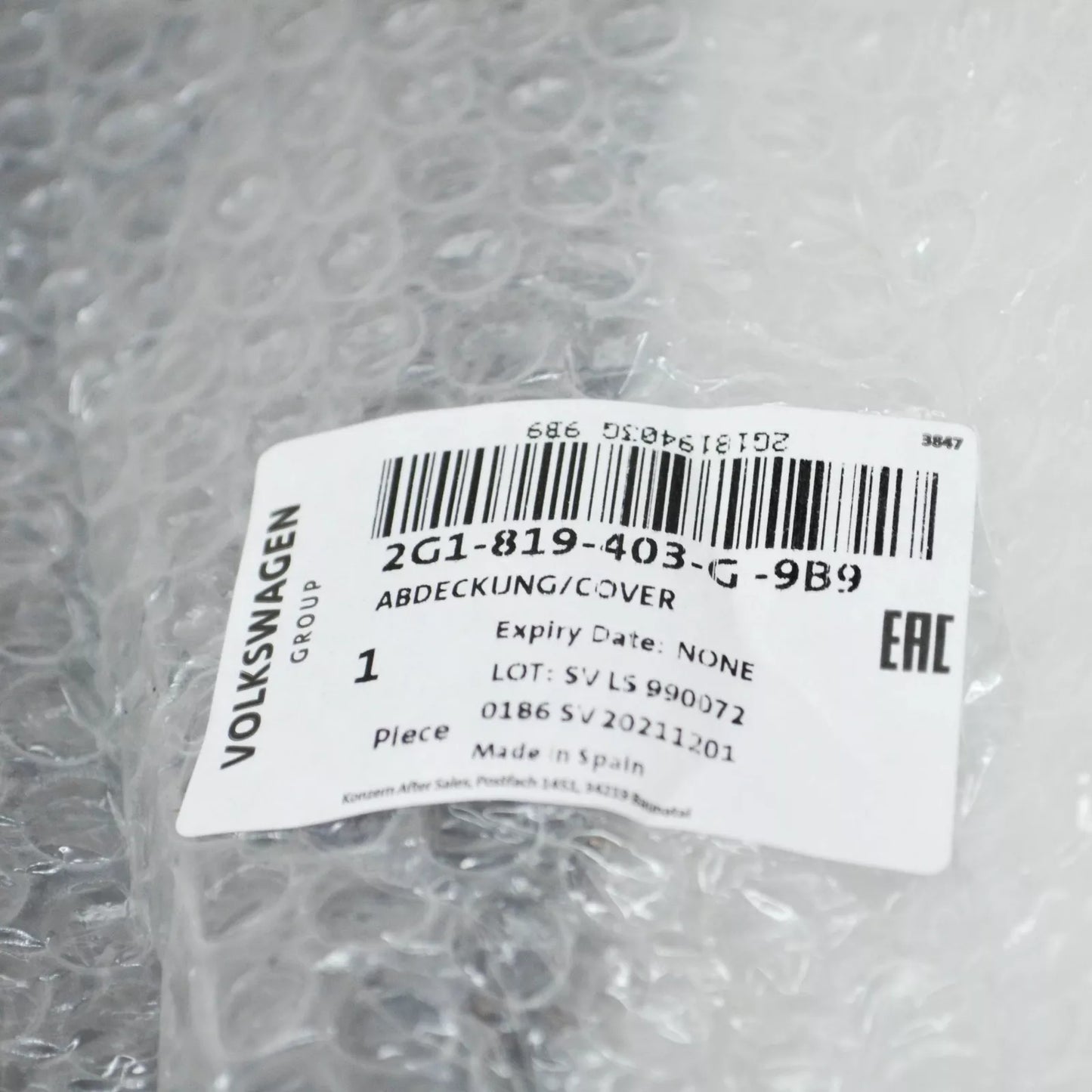 NEW VW POLO AW FRONT WINDSHIELD WIPER COWL LEFT TRIM LHD 2G1819403G9B9 ORIGINAL