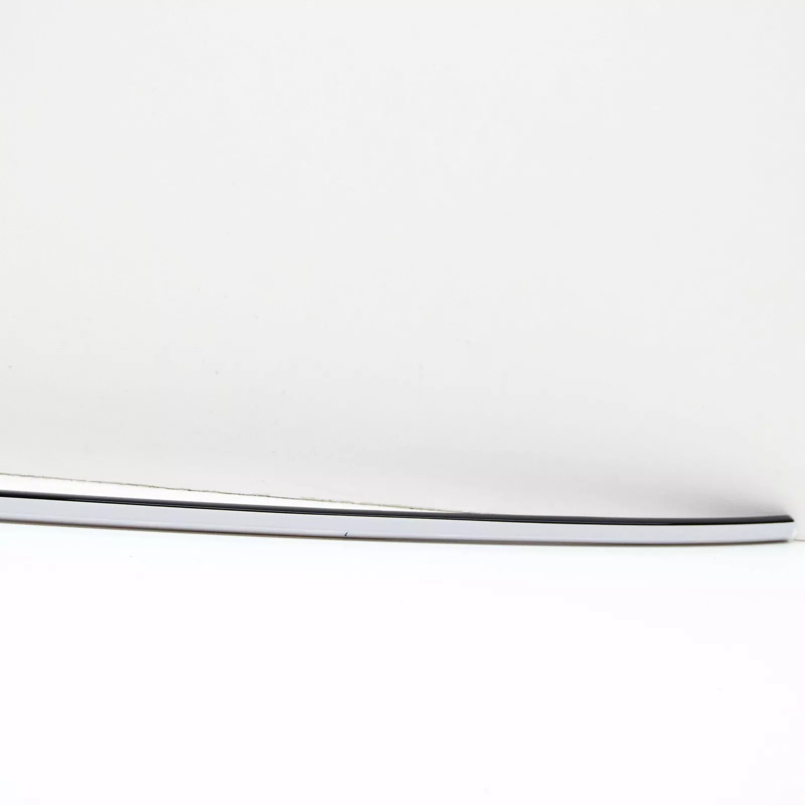 NEW AUDI A6 C8 REAR TAILGATE LUGGAGE TRIM STRIP GLOSSY 4K5853927T94