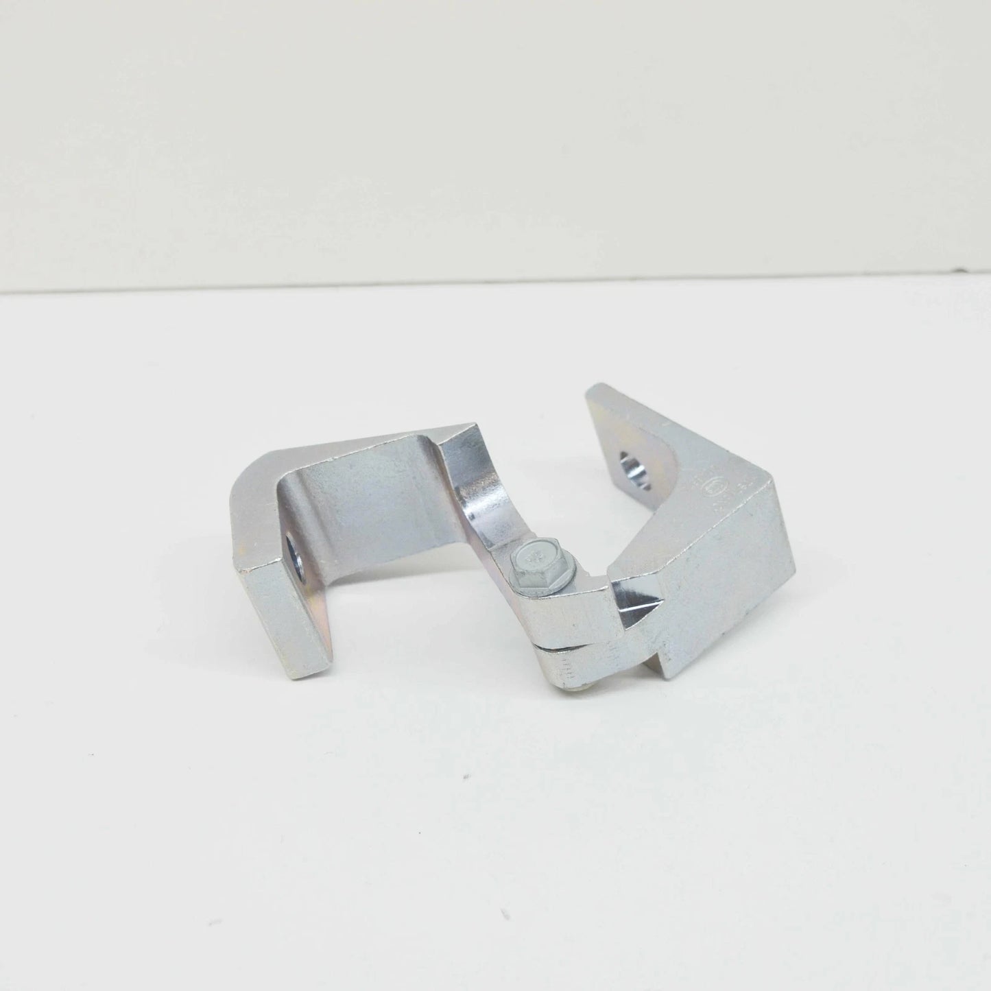 NEW VOLKSWAGEN TRANSPORTER T6 FRONT RIGHT DOOR UPPER HINGE 7E0831402B