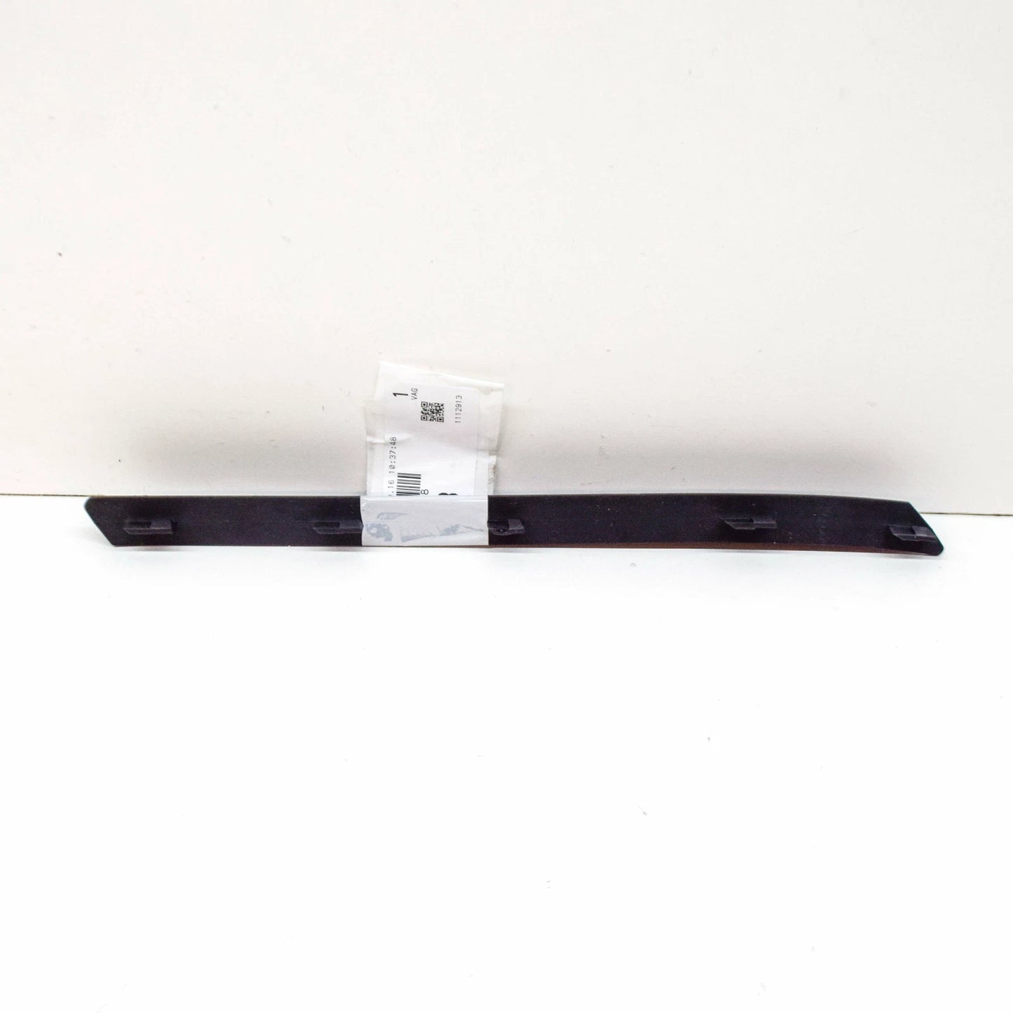 NEW AUDI TT RS FV 8S FRONT RIGHT WHEEL SPOILER 8S0807548