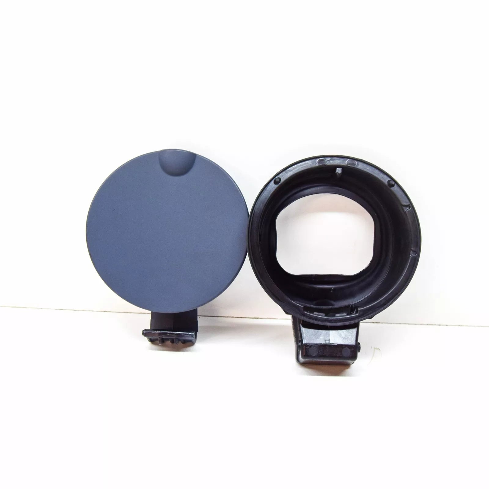 NEW VOLKSWAGEN UP FUEL FILLER FLAP 12E809857AGRU