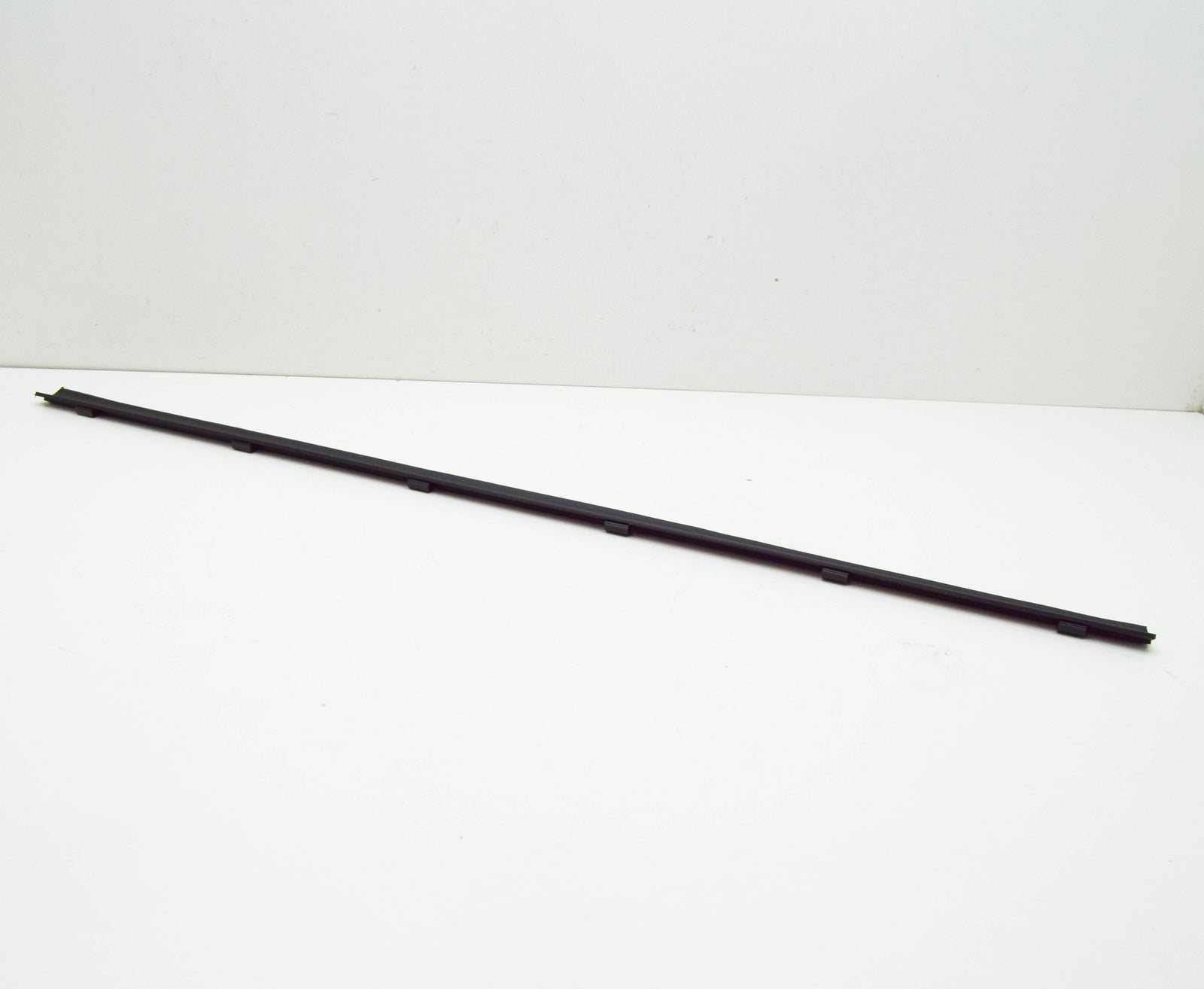 new bmw z4 roadster e85 door weatherstrip joint seal 51337016643 7016643