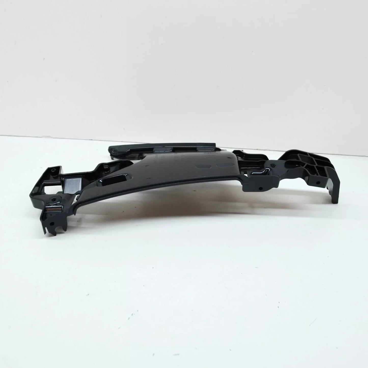 NEW AUDI E-TRON GEN FRONT BUMPER COVER RIGHT AIR DUCT 4KE121764B9B9