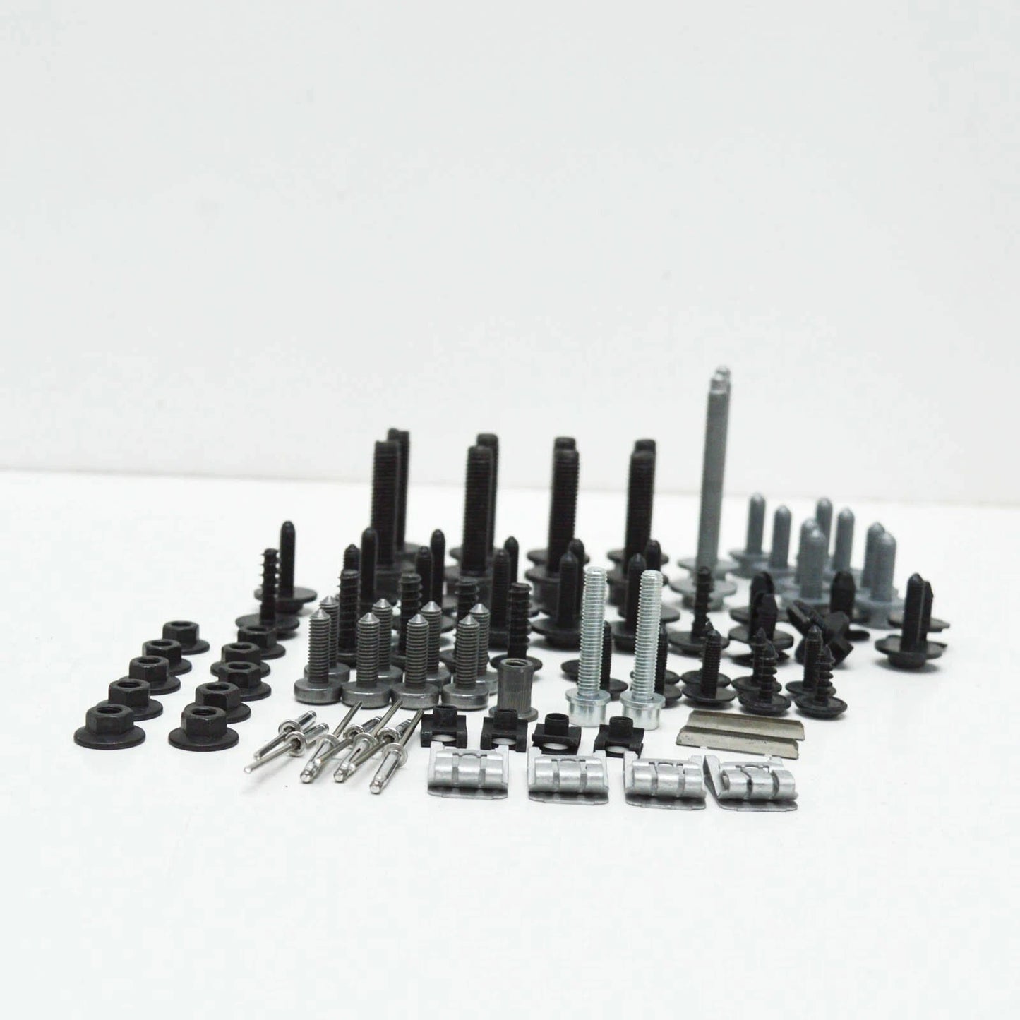 NEW AUDI Q8 FRONT BUMPER COVER HARDWARE KIT 4M8098623