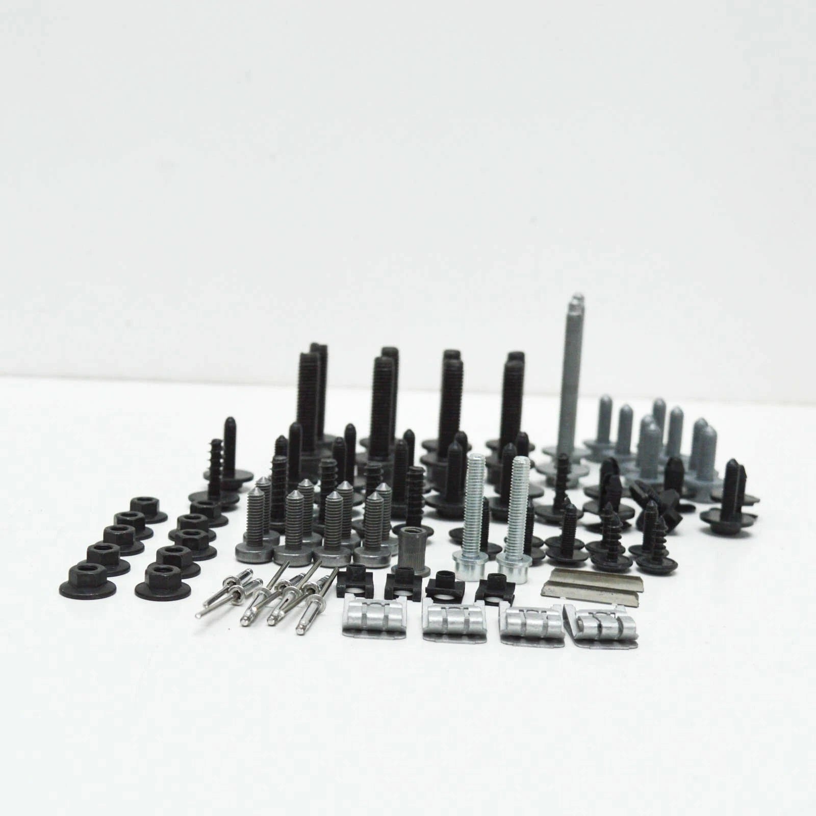 NEW AUDI Q8 FRONT BUMPER COVER HARDWARE KIT 4M8098623