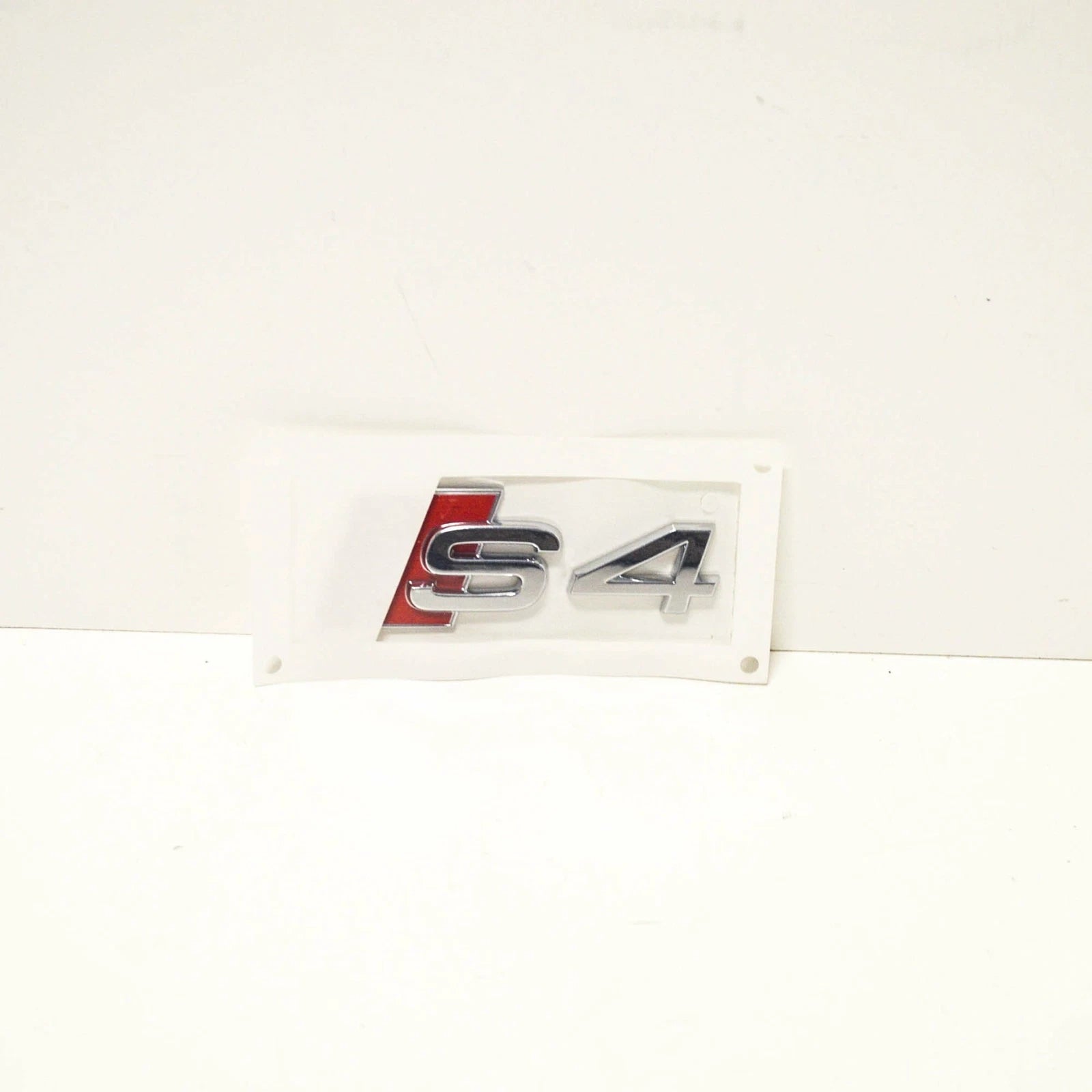 NEW AUDI A4 S4 B6 REAR TRUNK BOOT LID EMBLEM BADGE 8D0853737G2ZZ