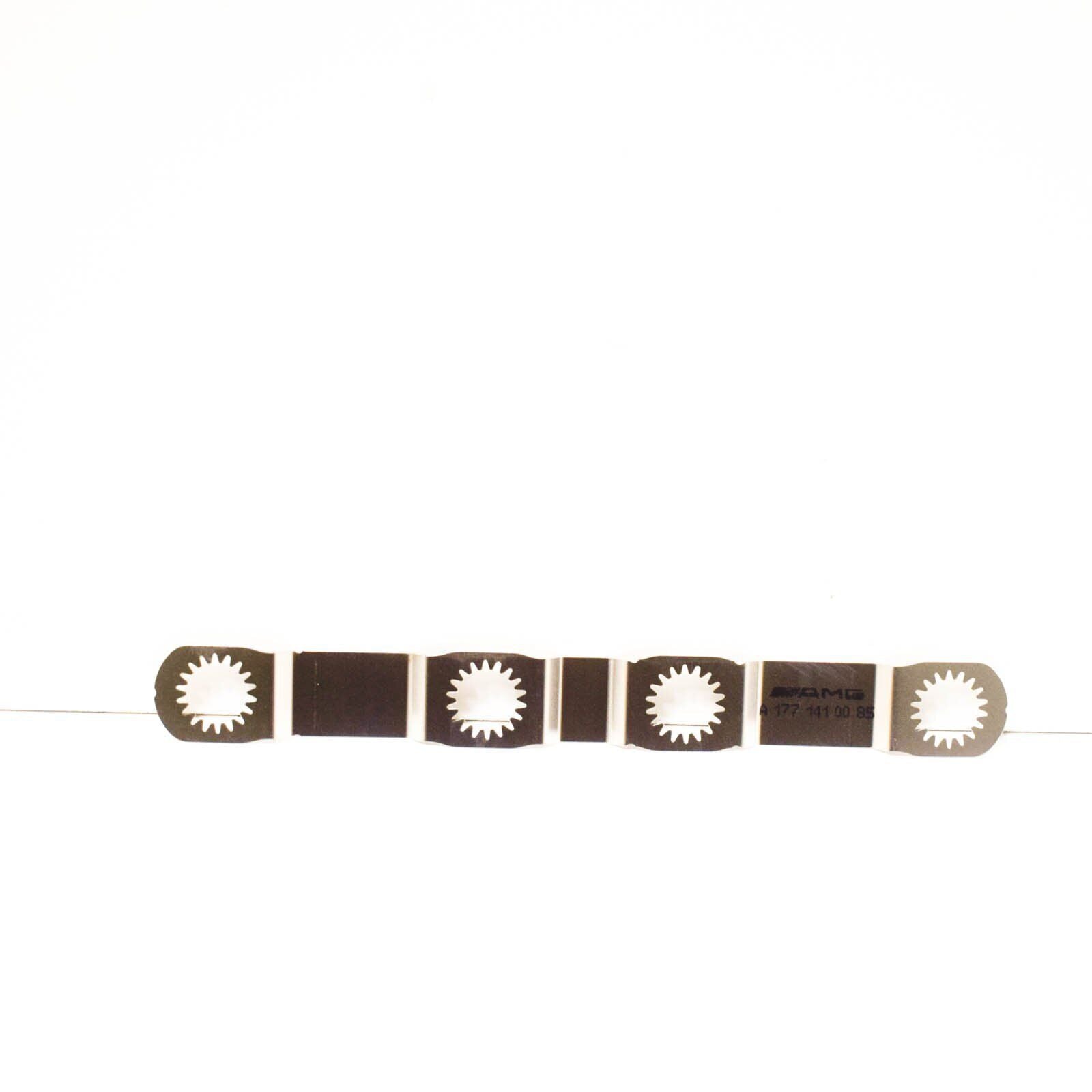 NEW MB GLC C253 LEFT CYLINDER HEAD CONNECTION PANEL A1771410085 ORIGINAL