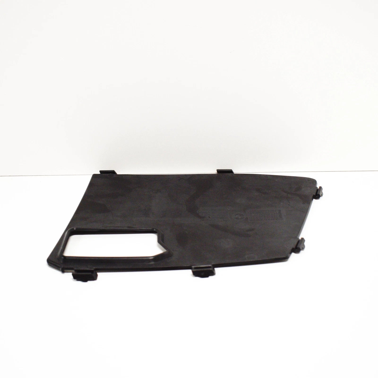 NEW BMW X1 F48 FRONT M SPORT BUMPER RIGHT COVER 51118059904 8059904 2015