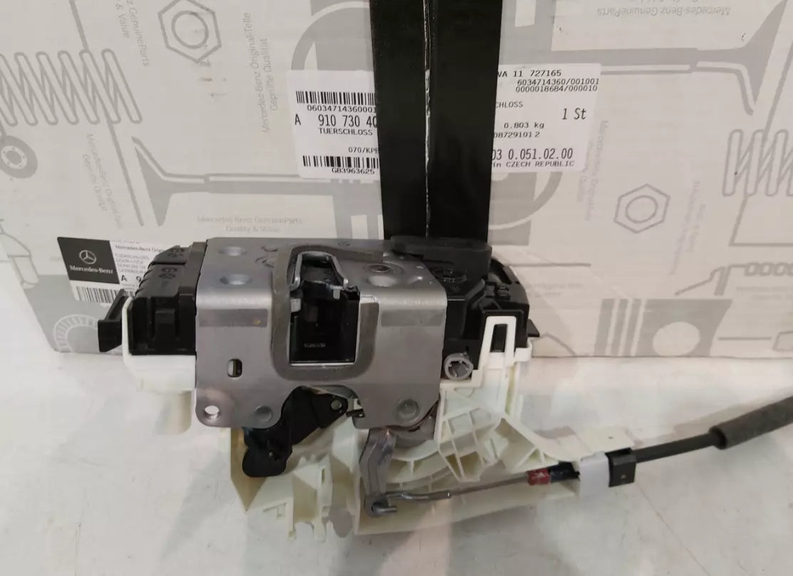 NEW MERCEDES-BENZ SPRINTER W907 REAR RIGHT DOOR LOCK A9107304000 ORIGINAL