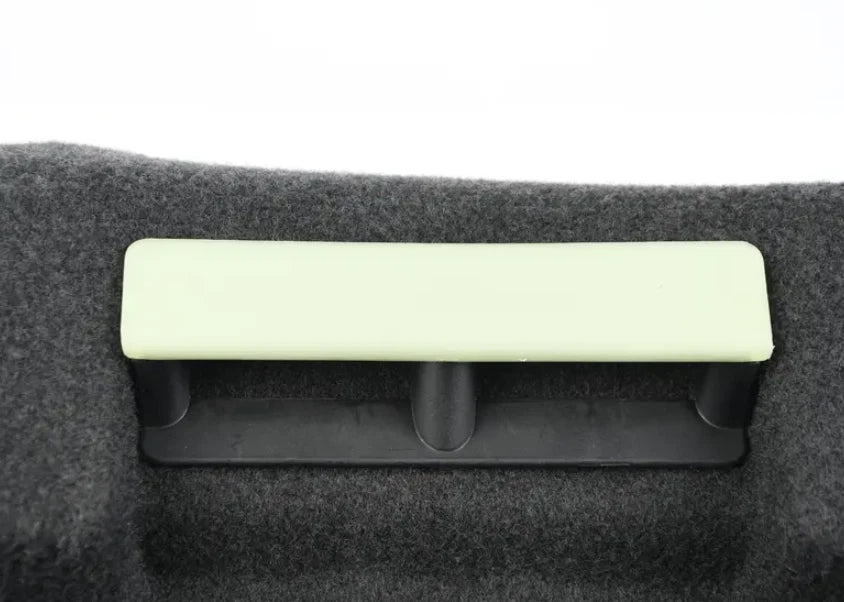 NEW VOLKSWAGEN CC REAR LID TRIM PANEL 3C8867605K8W4