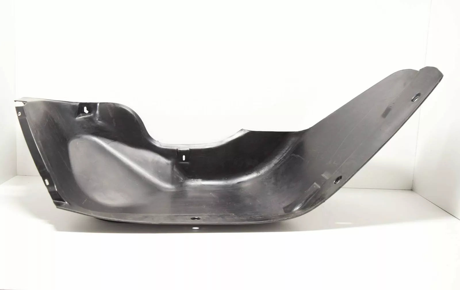 NEW MERCEDES-BENZ G W463 FRONT RIGHT FENDER LINER A4638841322