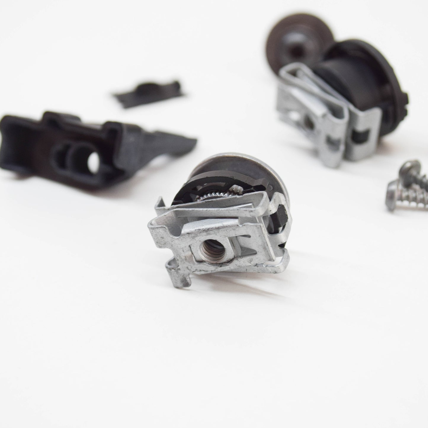 NEW VW GOLF MK7 FRONT RIGHT HEADLAMP HOUSING REPAIR KIT 5GE998226 ORIGINAL