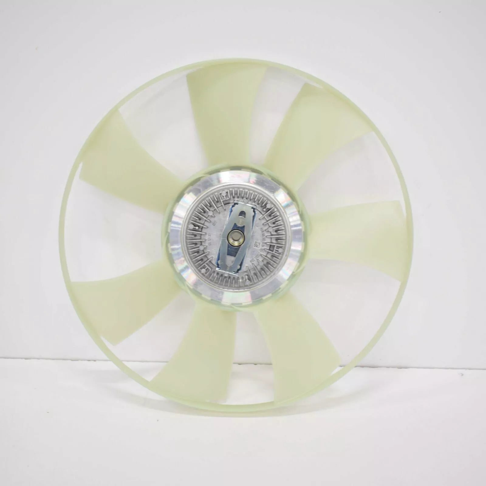 NEW VW CRAFTER COOLING RADIATOR FAN 03L121301 ORIGINAL