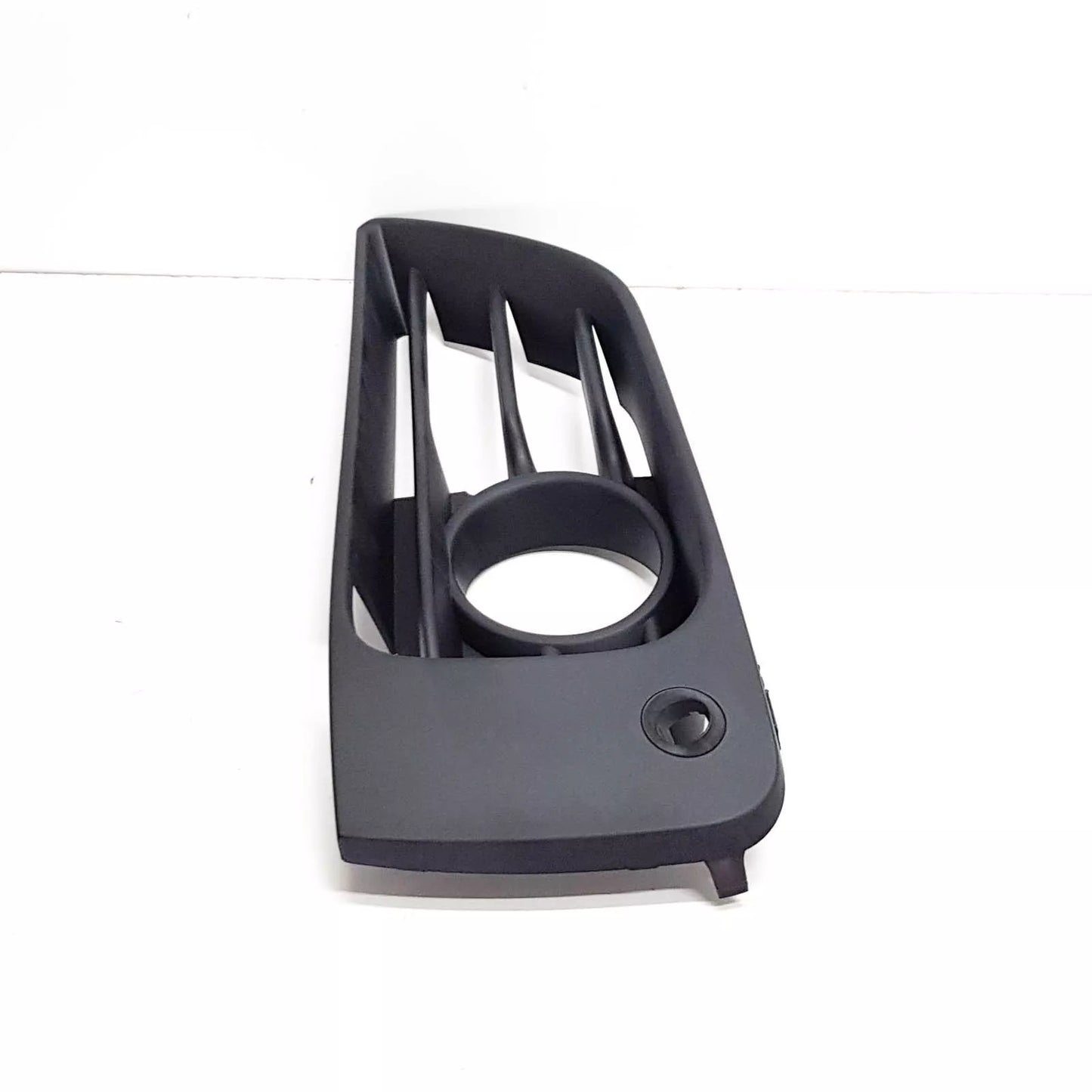 NEW BMW 2 F45 RIGHT FOG LIGHT GRILLE W/PDC HOLE 51117407698 2015 ORIGINAL