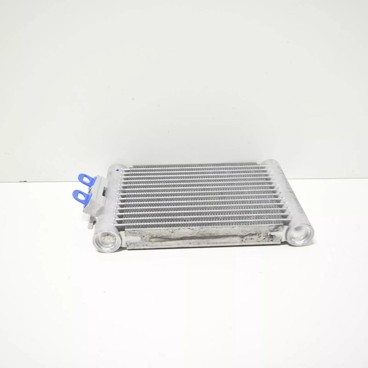 NEW BMW F20 F32 F36 F21 F22 F23 F30 ENGINE OIL COOLER 17217618360 7618360