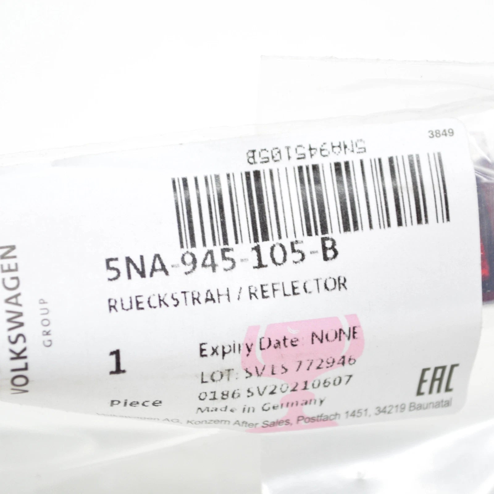 NEW VOLKSWAGEN TIGUAN AD REAR LEFT BUMPER REFLECTOR 5NA945105B