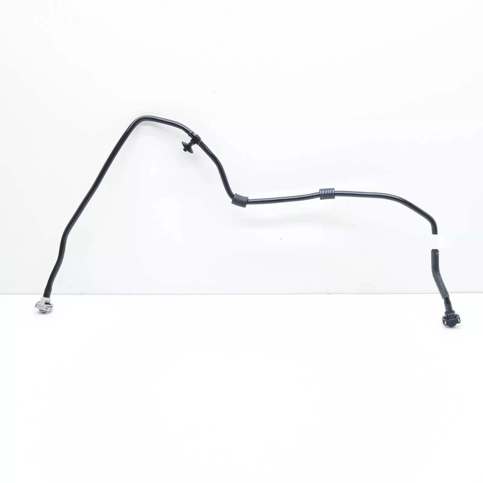 NEW AUDI A4 AVANT B9 ENGINE OWERFLOW COOLANT BREATHER LINE 8W0121081DA ORIGINAL