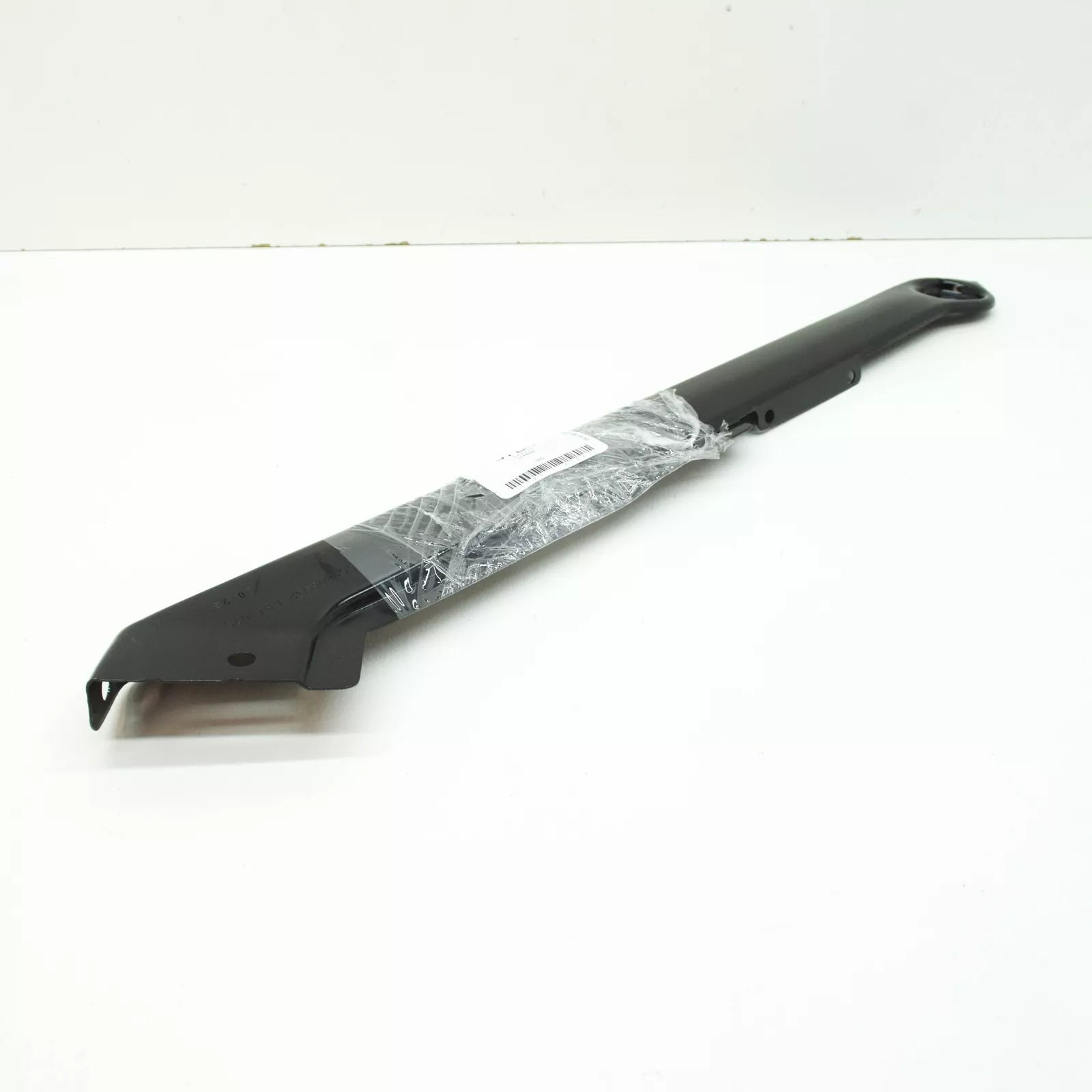 NEW VW GOLF MK7 RIGHT RADIATOR FRAME BRACKET 5G0805932 ORIGINAL