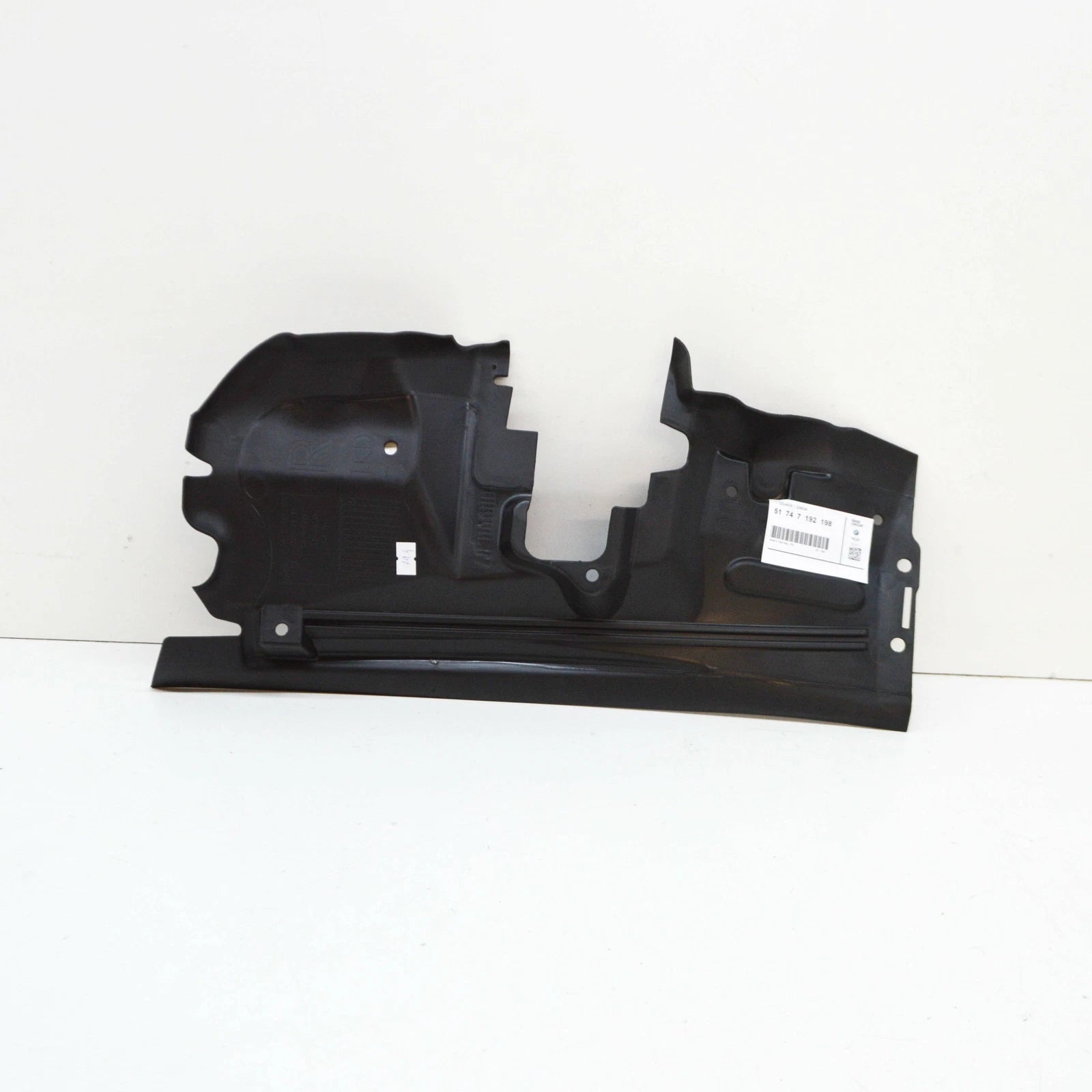 NEW BMW Z4 ROADSTER E89 RIGHT RADIATOR AIR GUIDE 51747192198 ORIGINAL