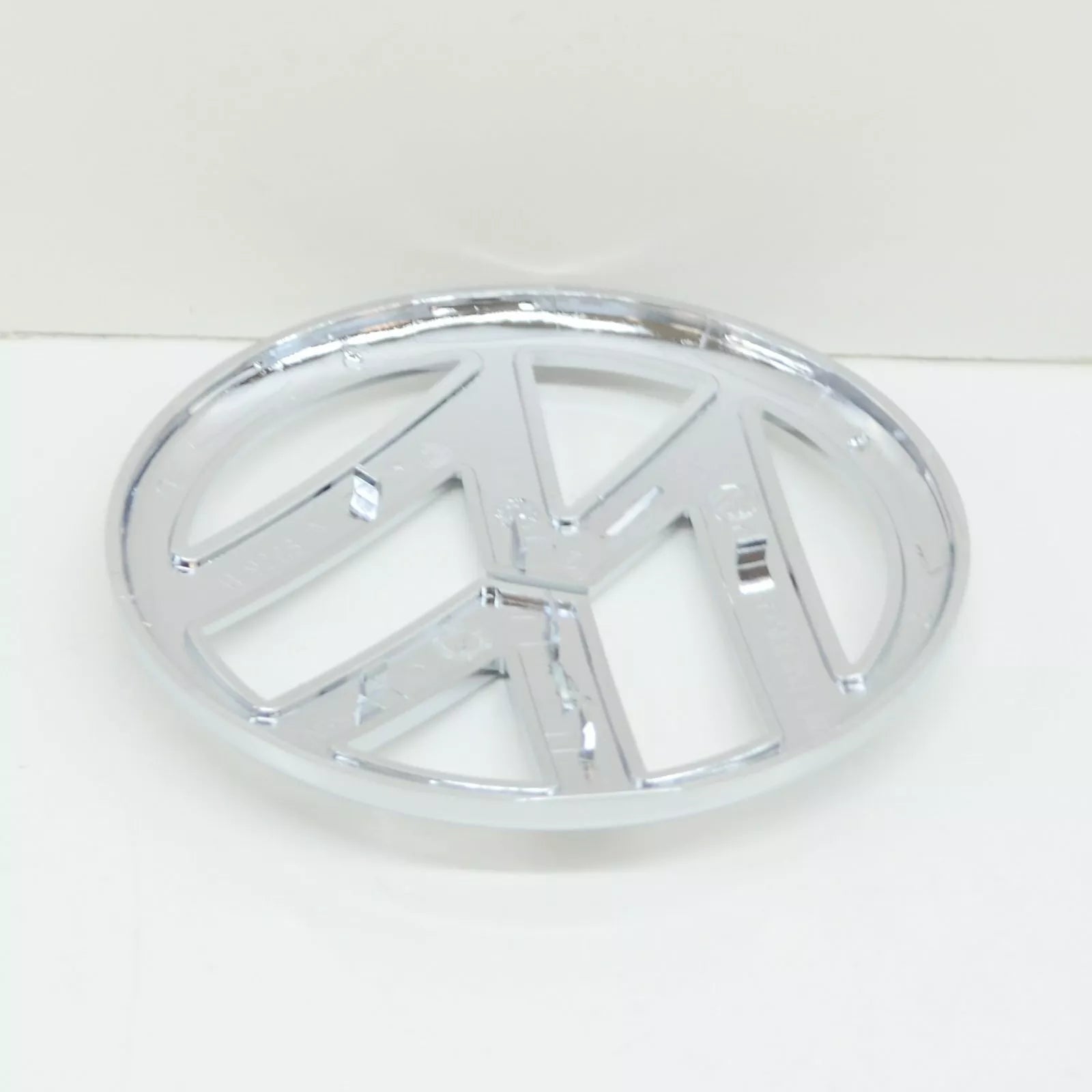 NEW VOLKSWAGEN CC BOOTLID BADGE 5K0853630BULM 2017