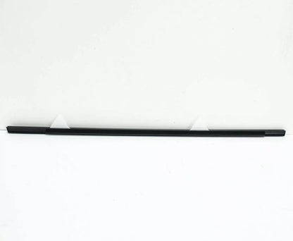 NEW AUDI A3 8P SPORTBACK REAR RIGHT OUTER WINDOW SLOT SEAL 8P4839478A