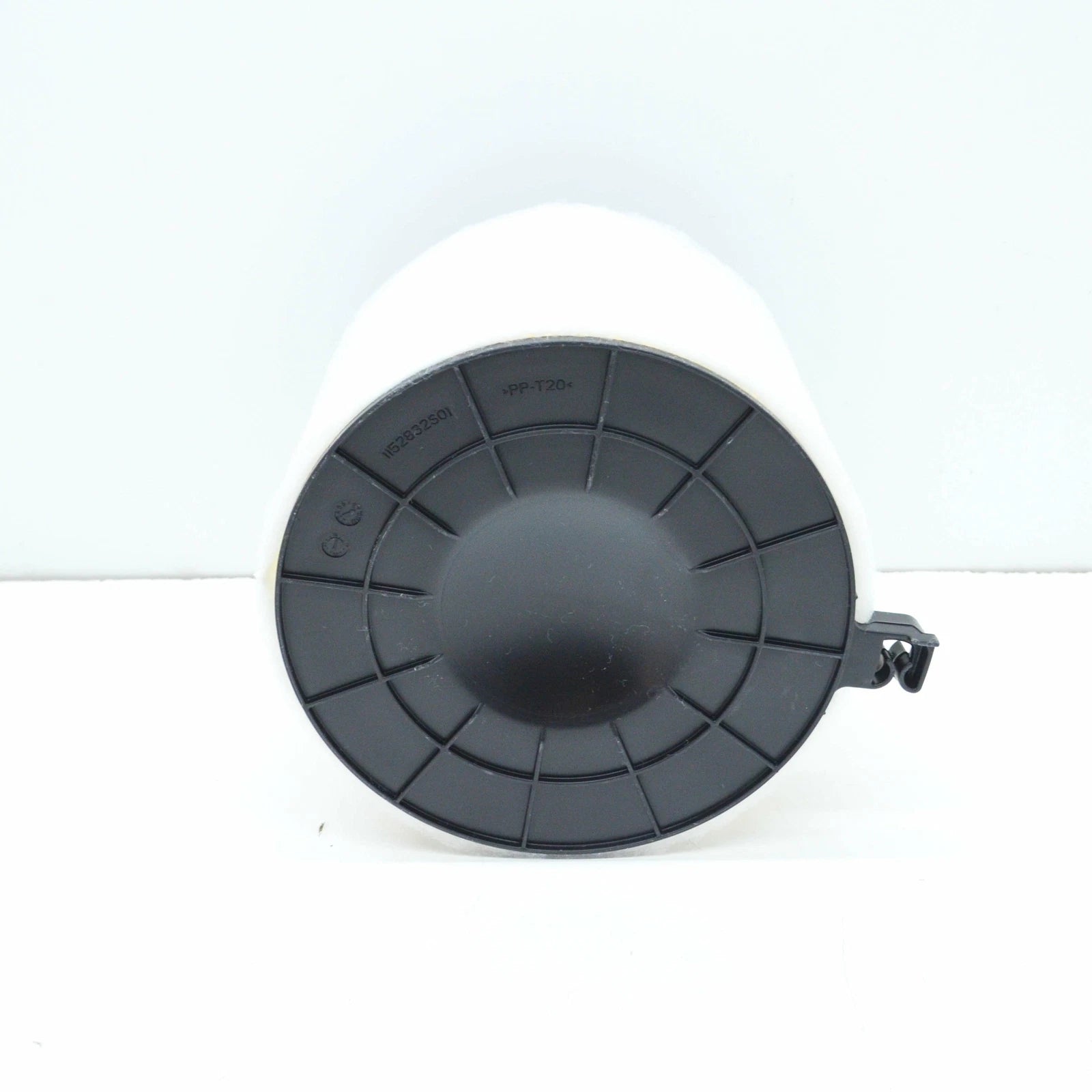 NEW AUDI A4 B9 AIR FILTER ELEMENT 8W0133843