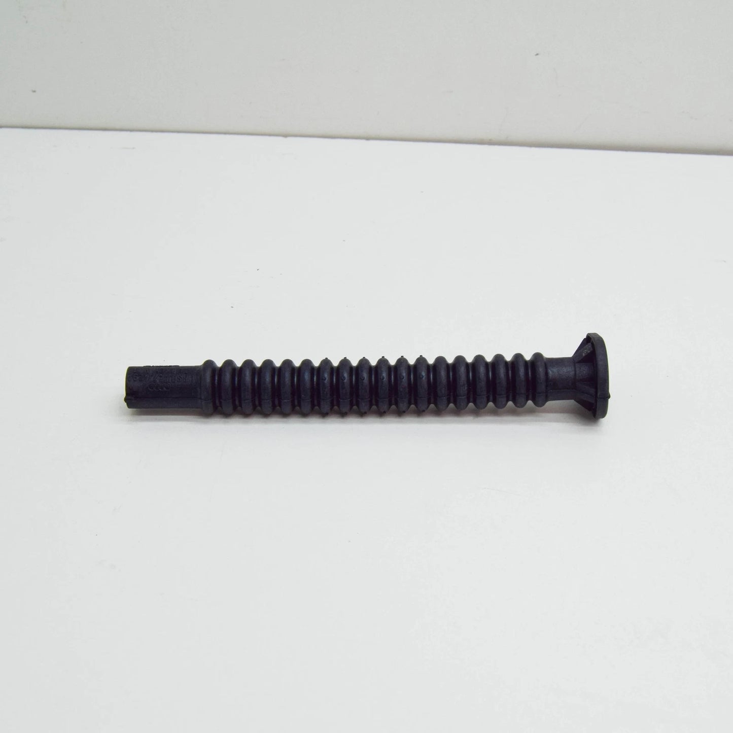 NEW AUDI E-TRON GT REAR LID WATER DRAINAGE HOSE 8S0827429A ORIGINAL